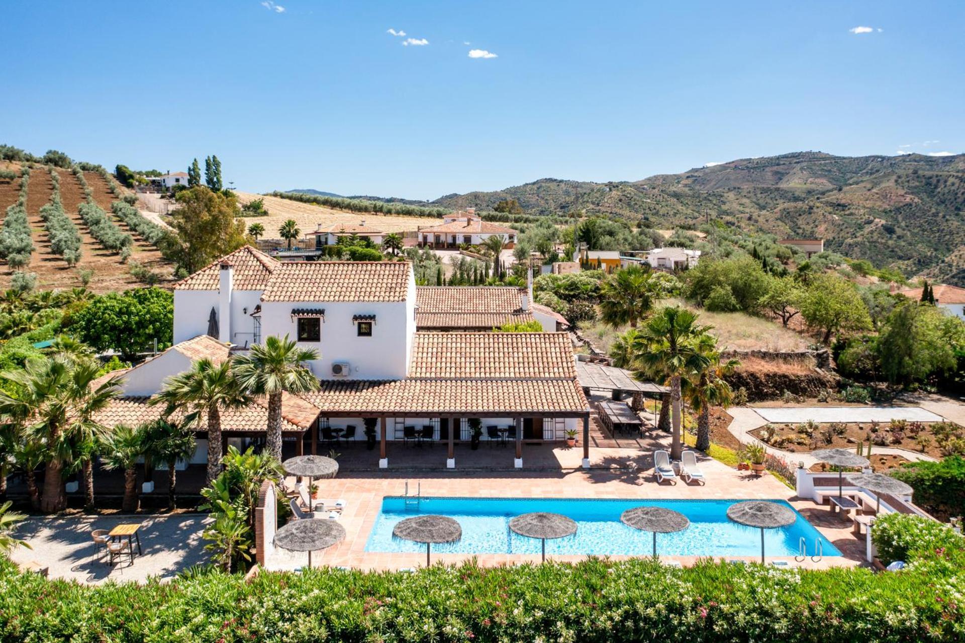 Hacienda Riogordo Bed & Breakfast Exterior photo