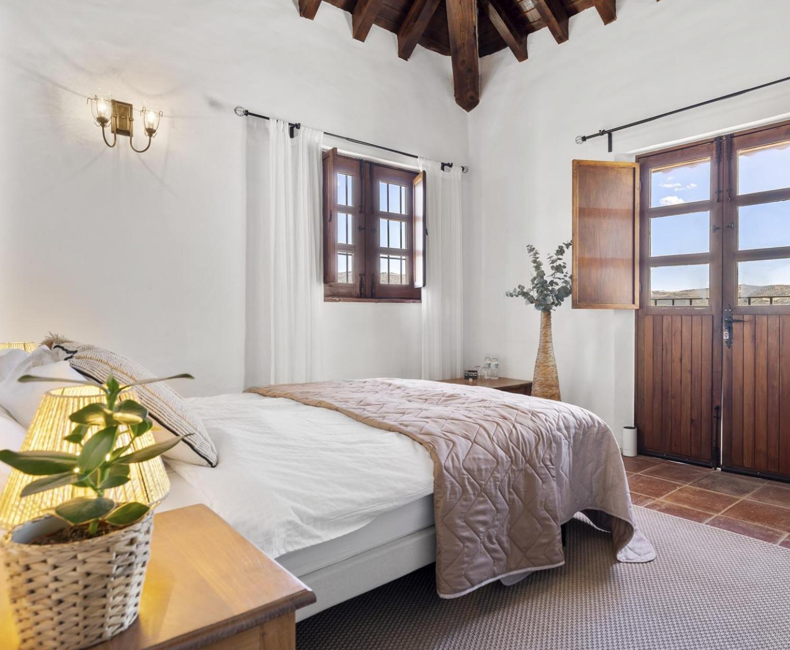 Hacienda Riogordo Bed & Breakfast Exterior photo