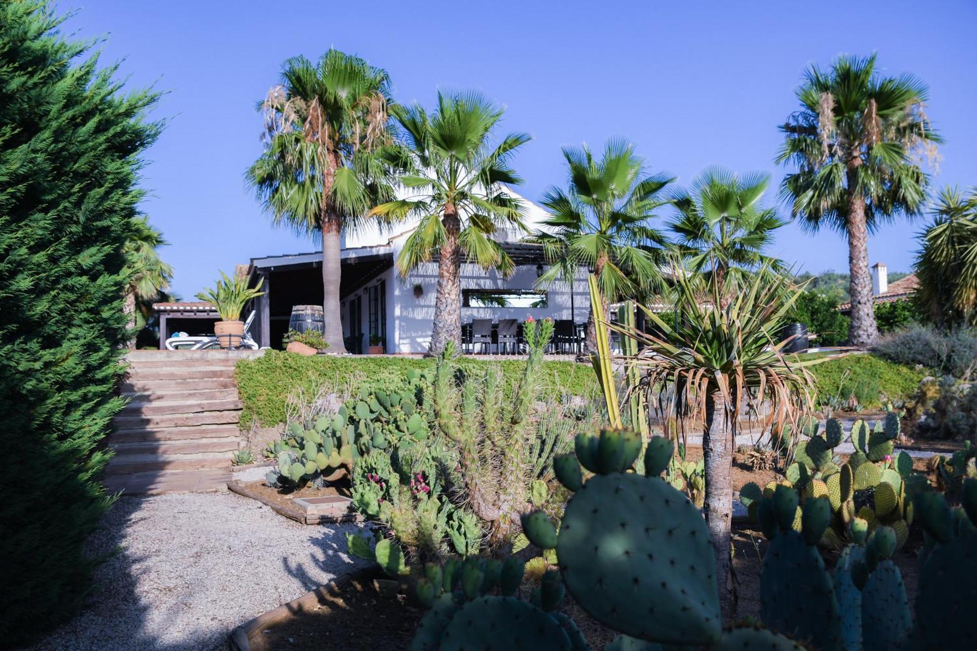 Hacienda Riogordo Bed & Breakfast Exterior photo